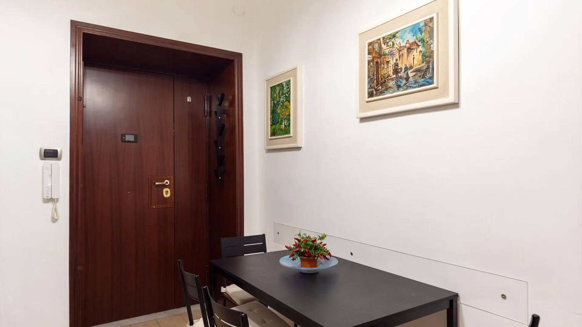 Am Apartment Napoli - Tra Il Centro E La Stazione Centrale  Naples