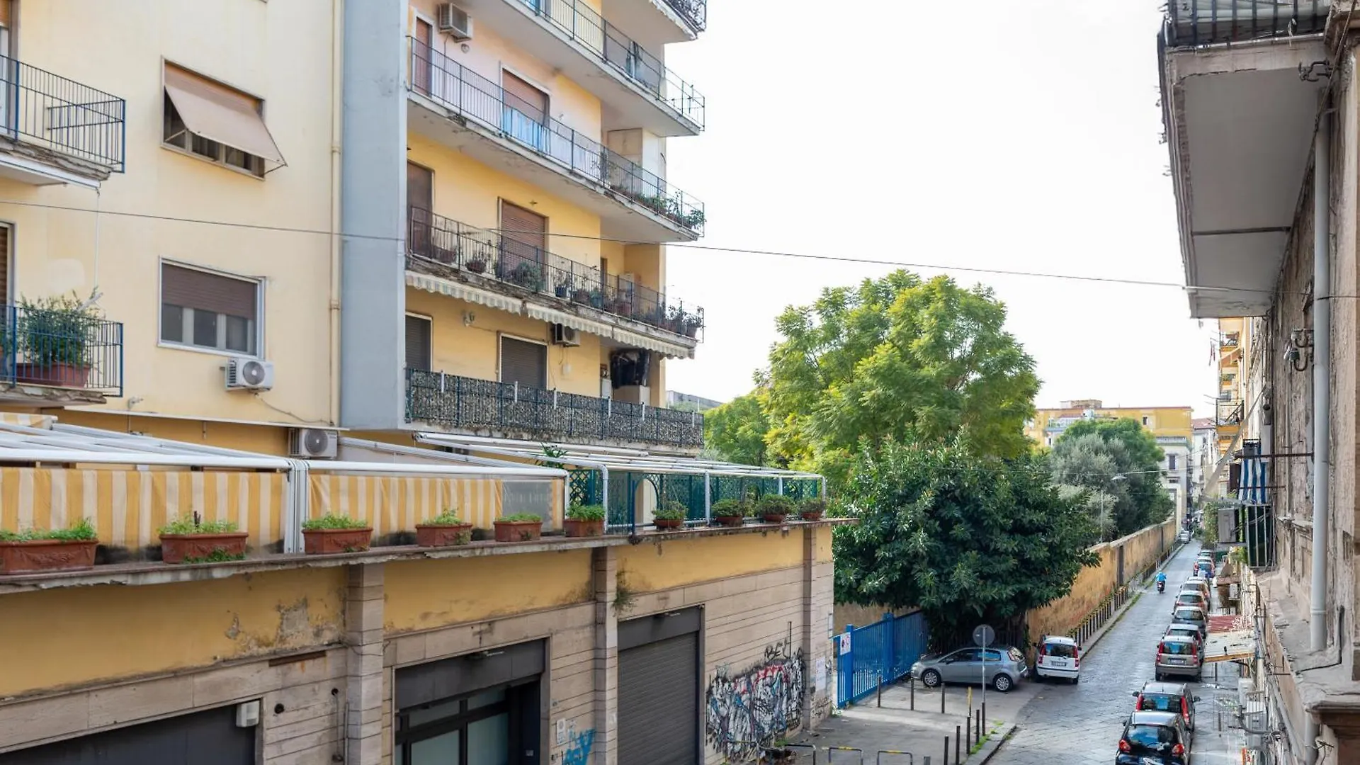 Am Apartment Napoli - Tra Il Centro E La Stazione Centrale 0*, Naples